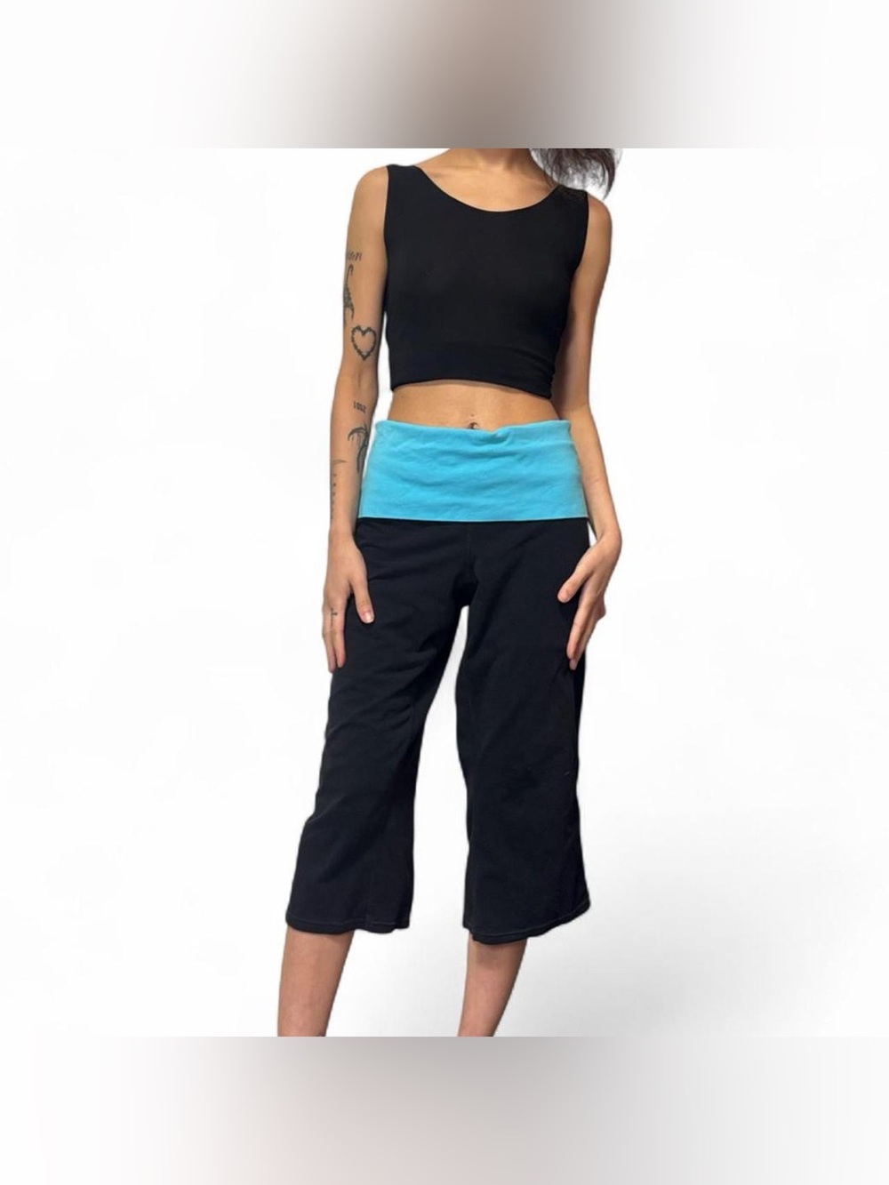 Black & Blue Fold Over Capri Yoga Pants by Xersion